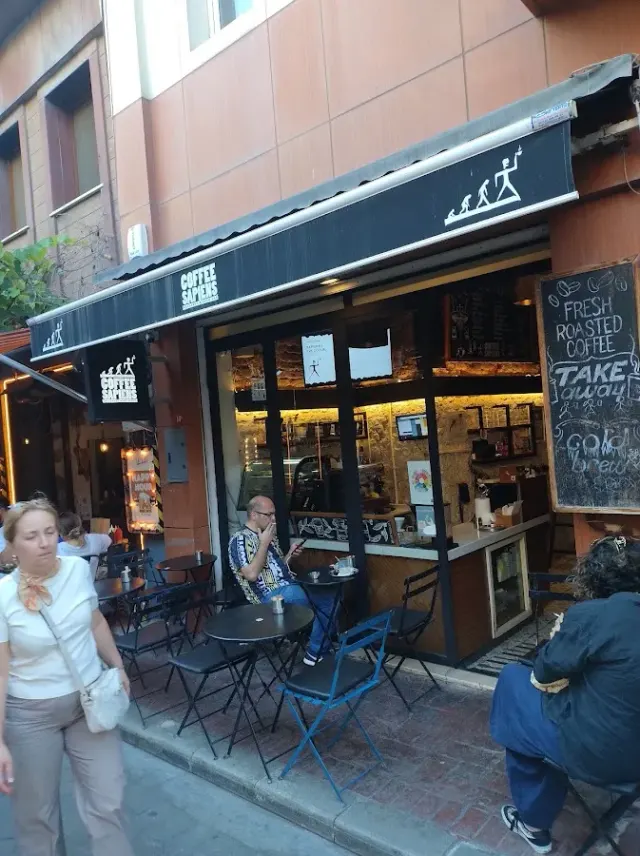 BookNoFees: Caffetteria – Coffee Sapiens – Istanbul – Coffee Sapiens, foto 2