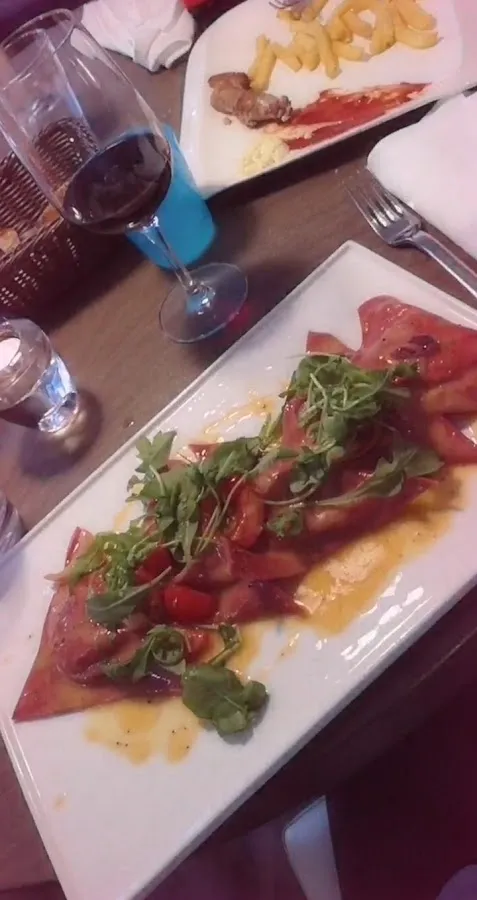 BookNoFees: Ristorante – Pane e vino – Hagen – Pane e vino, foto 3