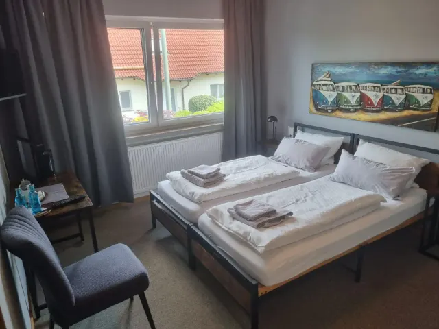 BookNoFees: Gasthaus Schulte, Wickede