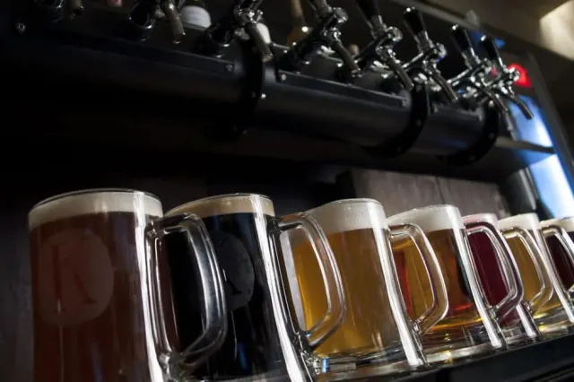 BookNoFees: Ristorante – Kandalló Pub – Budapest – Kandalló Pub, foto 2
