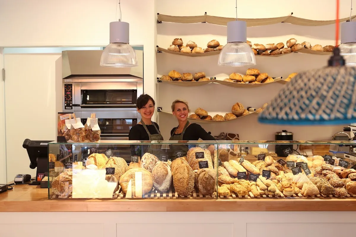 BookNoFees: Ristorante – BBrood – Amsterdam – BBrood, foto 1