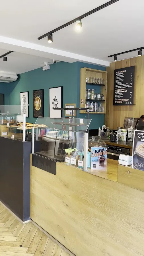 BookNoFees: Caffetteria – Arro Coffee - The Temple of Coffee – London – Arro Coffee - Il tempio del caffè, foto 3