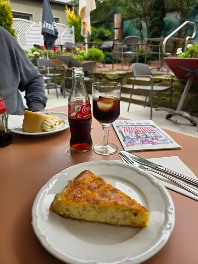 BookNoFees: Ristorante – Café Strickmann – Dortmund – Caffetteria Strickmann, foto 2