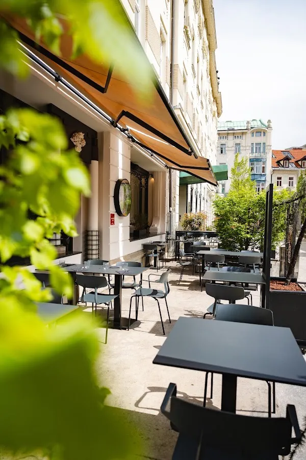 BookNoFees: Ristorante – Aftr – Ljubljana – Dopo, foto 1