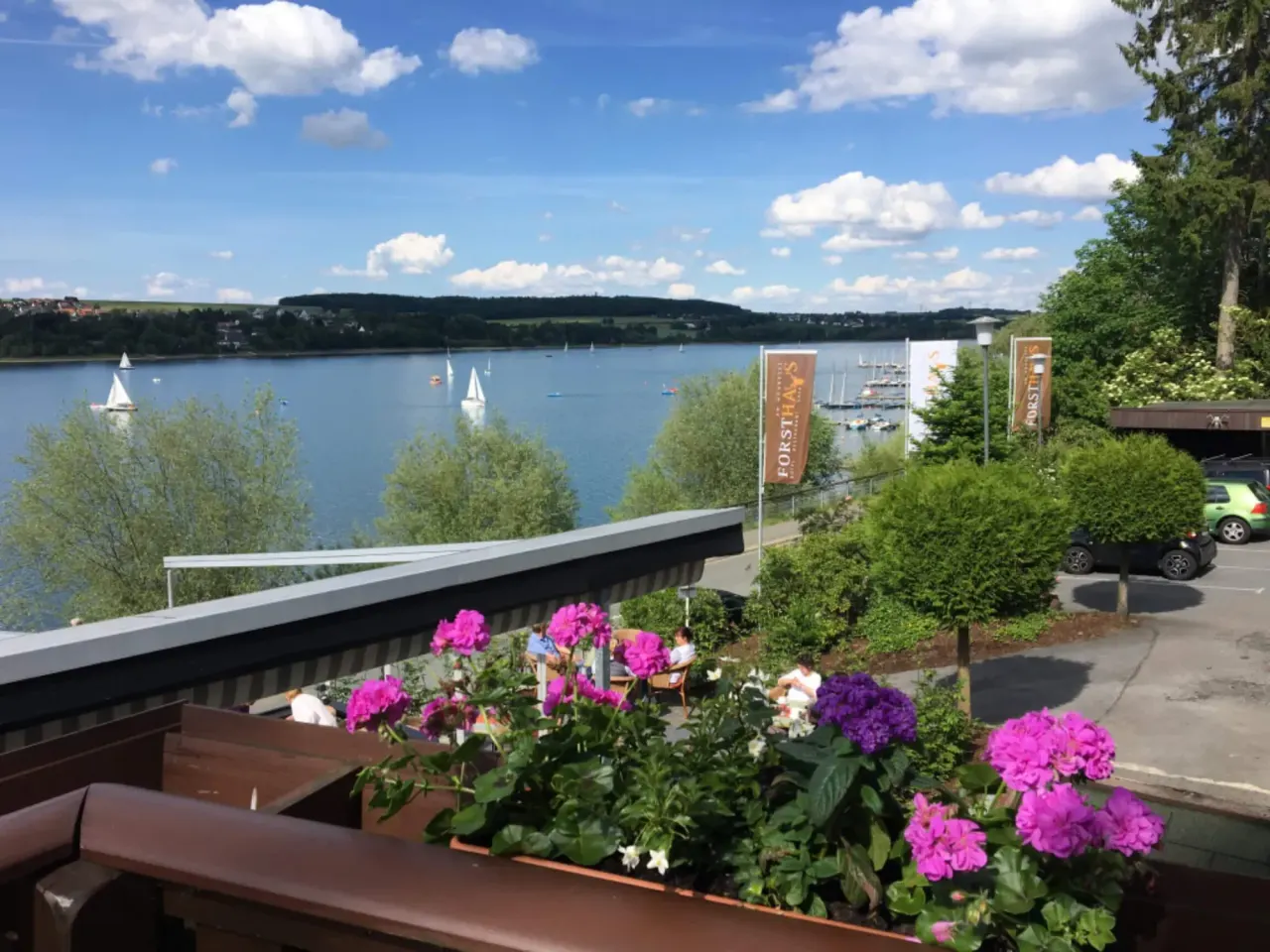 BookNoFees: Ristorante – Forsthaus am Möhnesee – Möhnesee – Casa forestale sul lago Möhnesee, foto 1