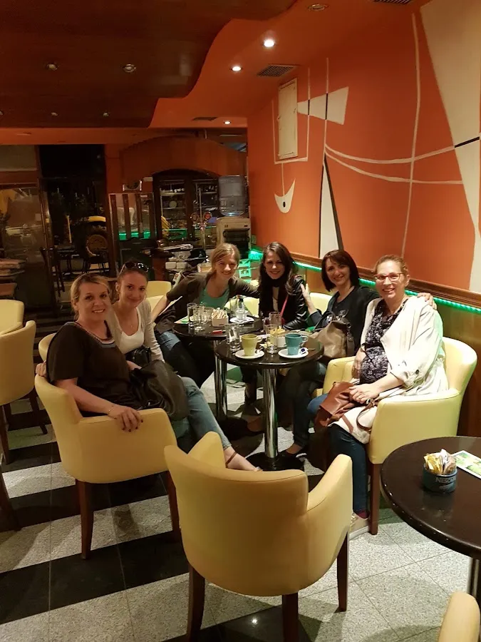 BookNoFees: Caffetteria – Bumerang – Zagreb – Boomerang, foto 1