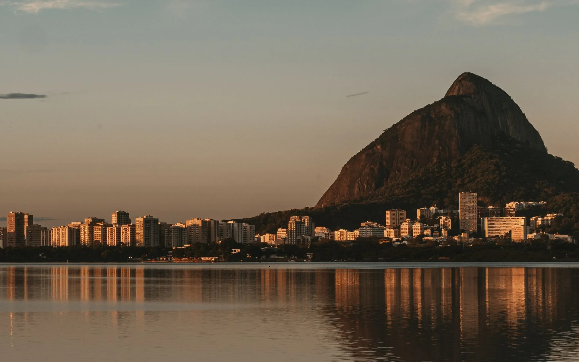 Rio de Janeiro e il Pan di Zucchero al tramonto