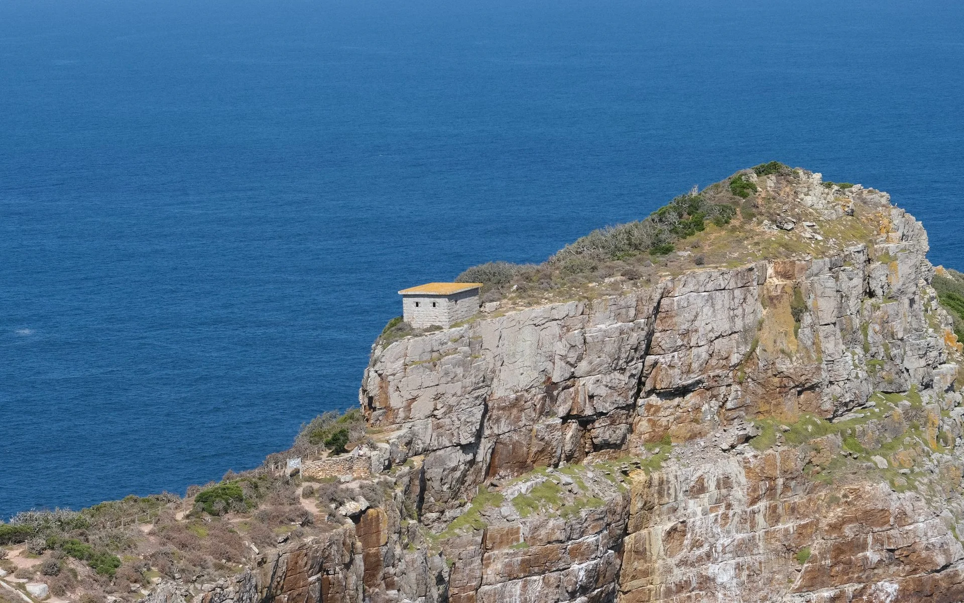 Scogliere e mare nella Penisola del Capo, in Sudafrica