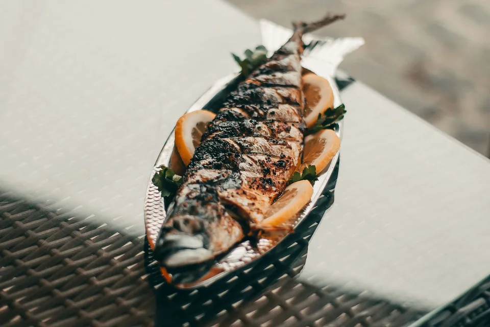 BookNoFees: Foto di esempio: Pesce alla griglia